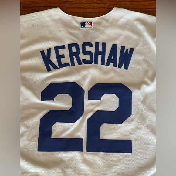 Dodgers Baseball Jersey - #22 Kershaw - Size: 52 - Picture 9 of 10